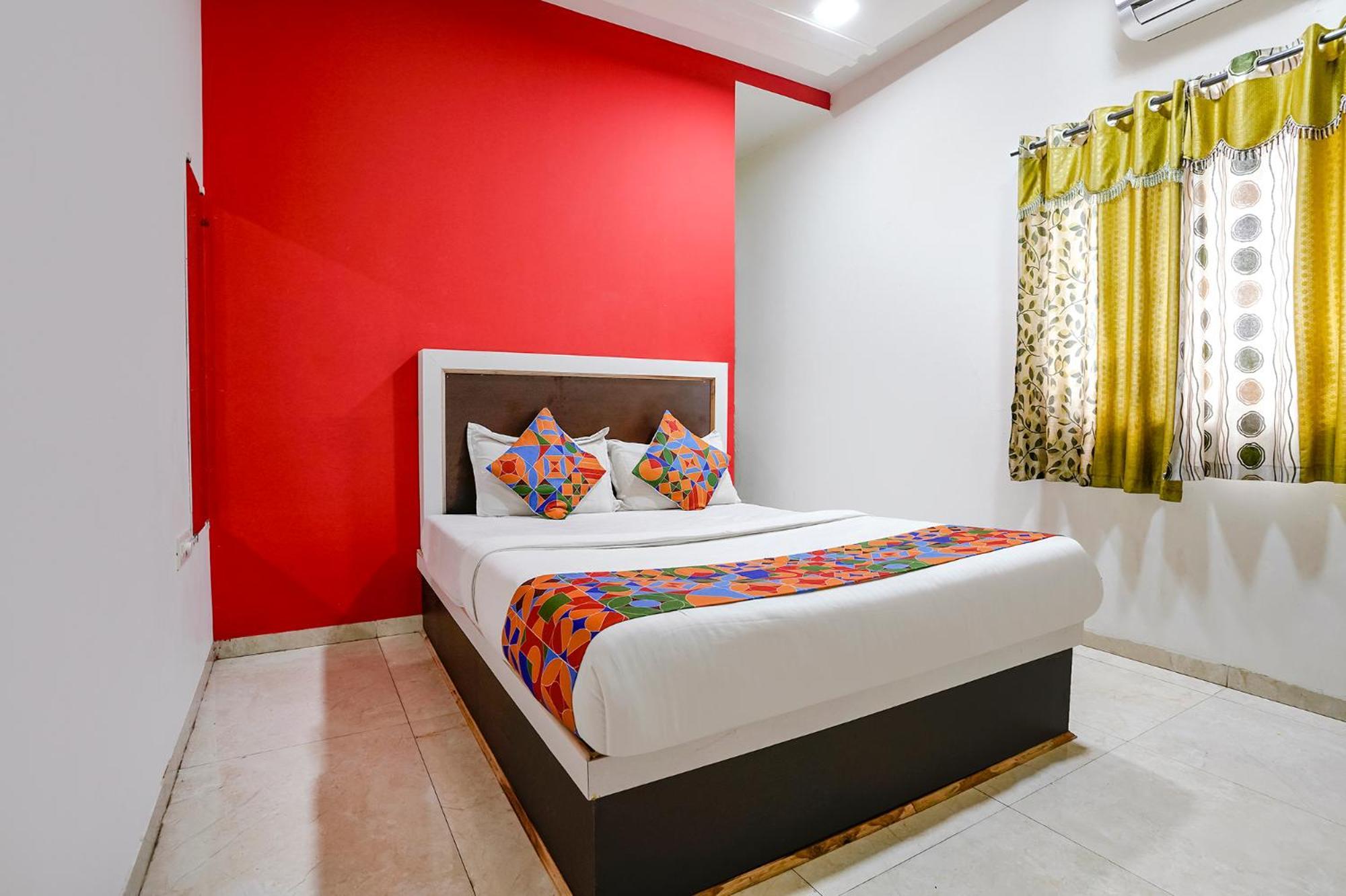 Fabexpress Sai Lodging - Nashik Railway Station Deolali Ngoại thất bức ảnh