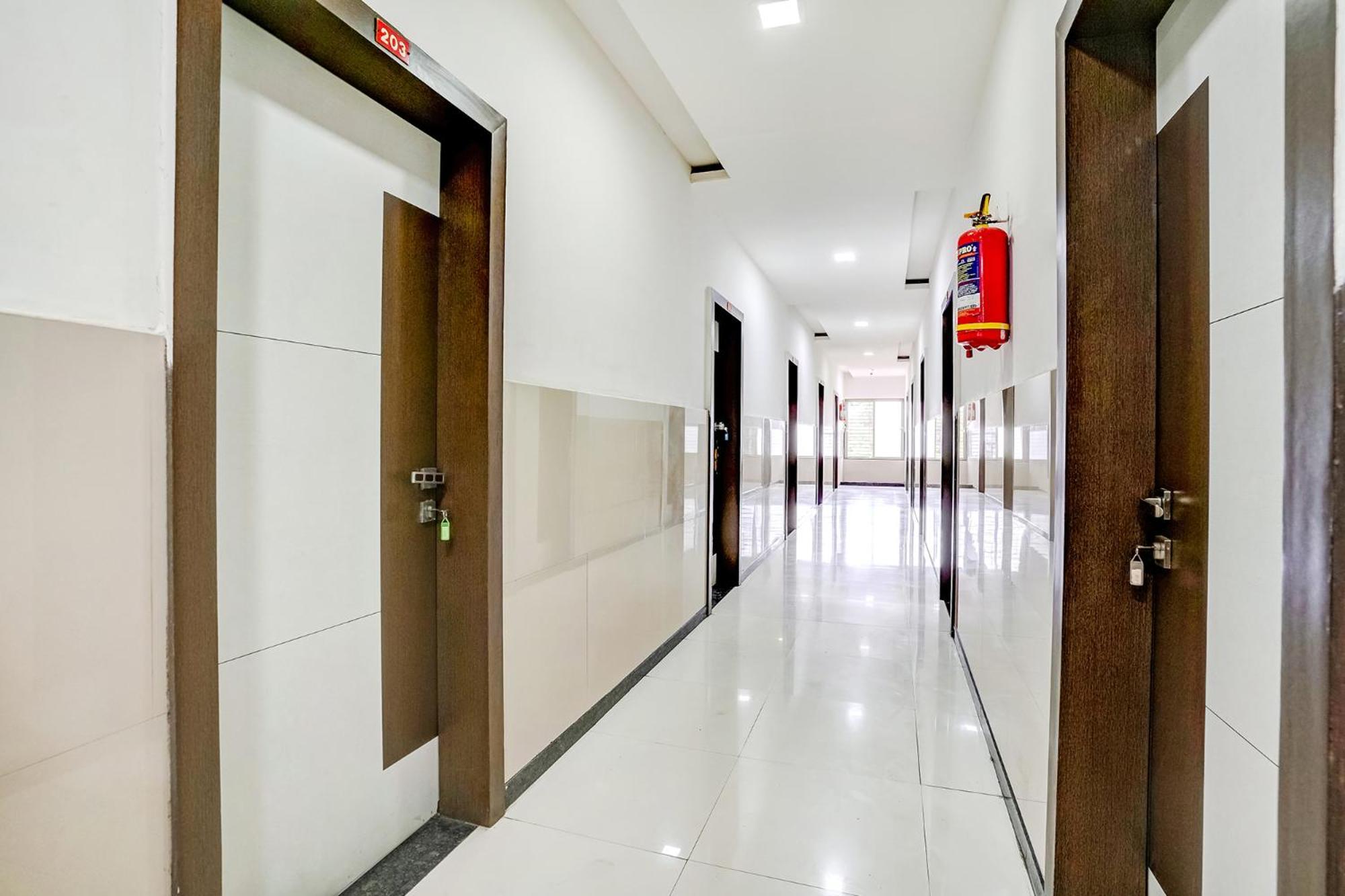 Fabexpress Sai Lodging - Nashik Railway Station Deolali Ngoại thất bức ảnh